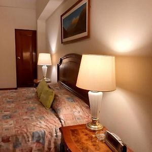 Deluxe Zimmer mit Kingsize-Bett